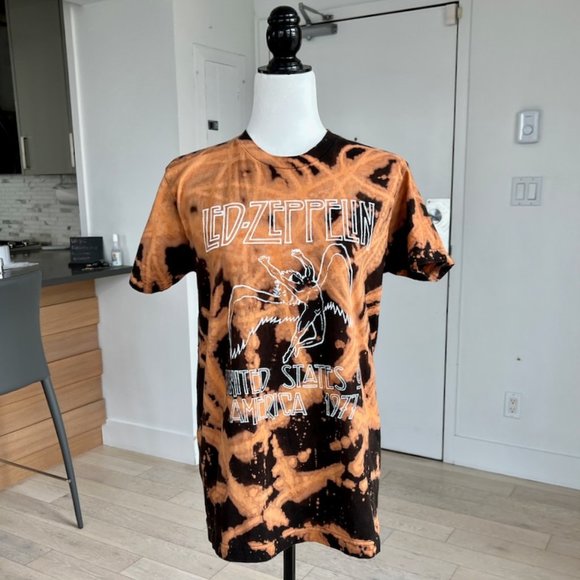 Upcycled β¨ Led Zeppelin Oversized Retro Graphic Tee | Medium | Black - Picture 1 of 9